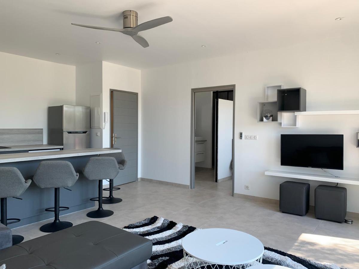 La Balma - 4 Appartements Avec Jardin En Maison Passive De Plain Pied A Frejus-Saint-Raphael Екстер'єр фото