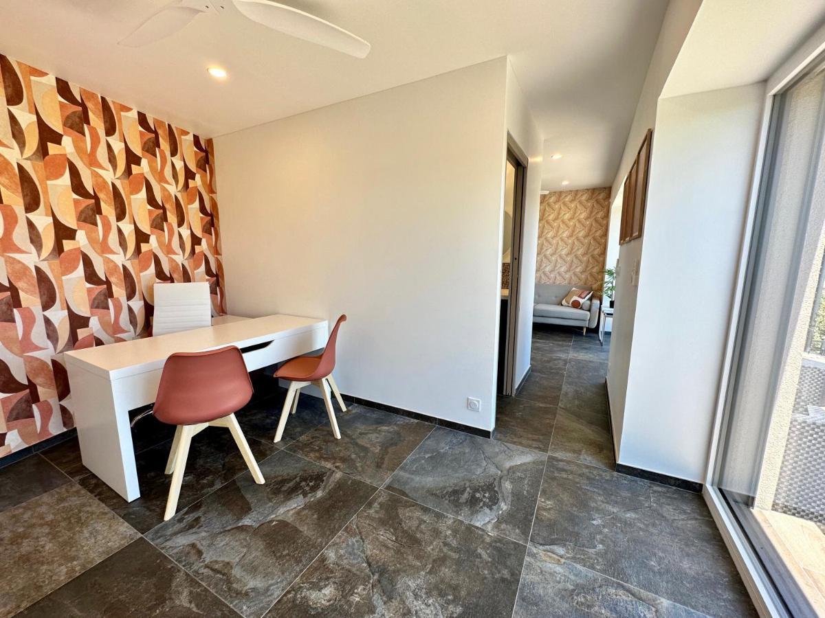 La Balma - 4 Appartements Avec Jardin En Maison Passive De Plain Pied A Frejus-Saint-Raphael Екстер'єр фото