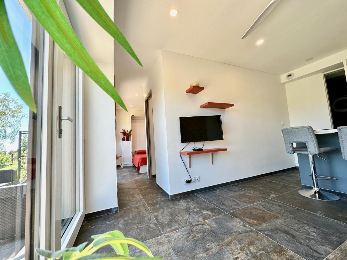 La Balma - 4 Appartements Avec Jardin En Maison Passive De Plain Pied A Frejus-Saint-Raphael Екстер'єр фото